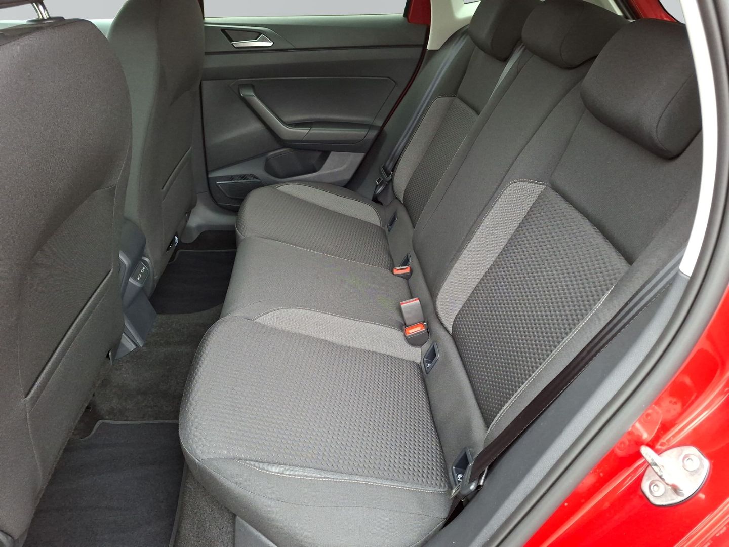 Polo 1.0 TSI Life *NAVI*ACC*LED*APPCONNECT*