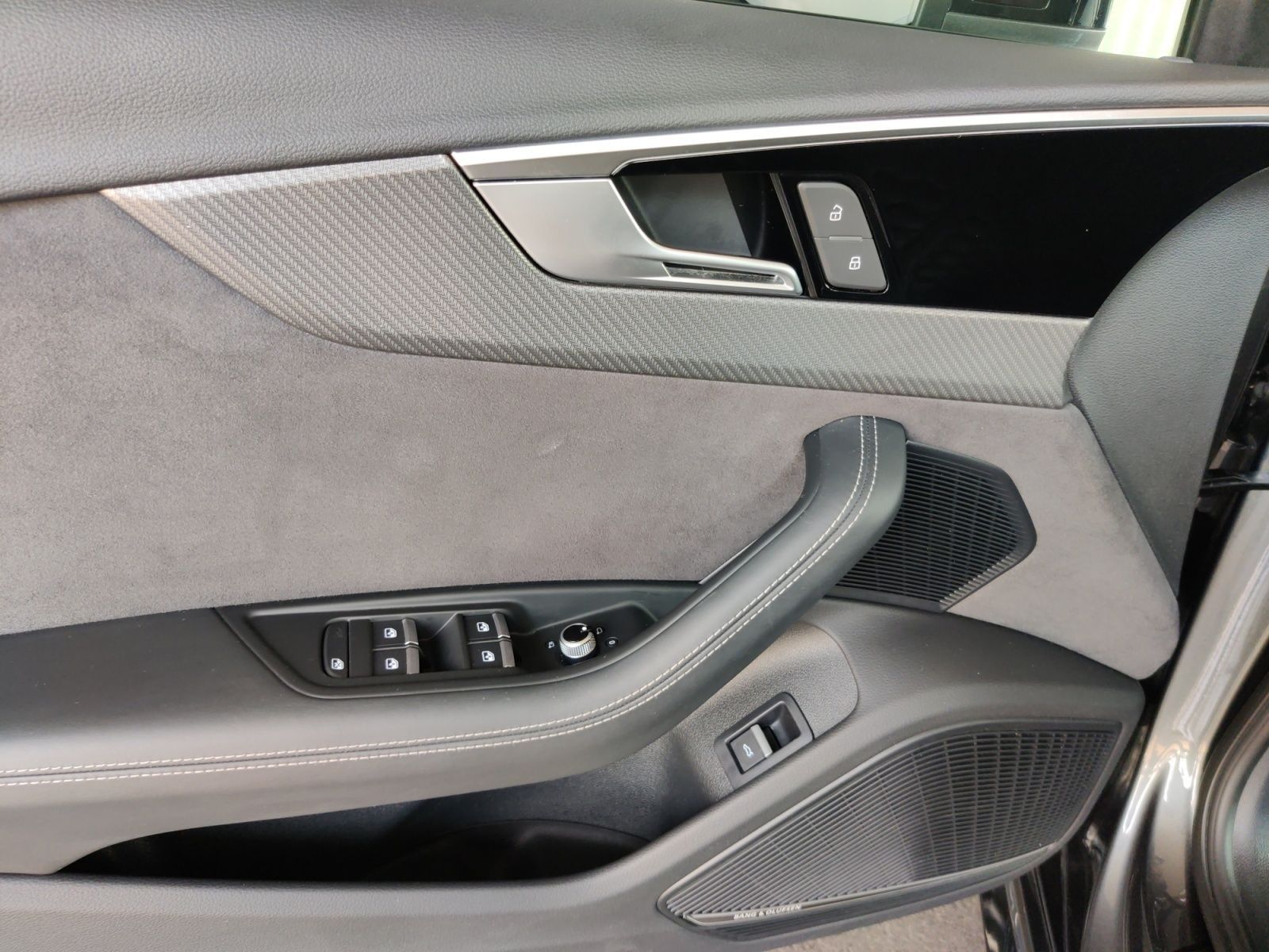 Audi RS 4 Avant 2.9 TFSI q. Tiptr competition, Matrix foto 16
