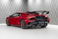Huracán STO 2023 MATT RED SPECIAL