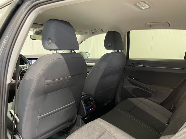 Golf VIII Life 1.0 TSI LED ACC SHZ APP-CONNECT