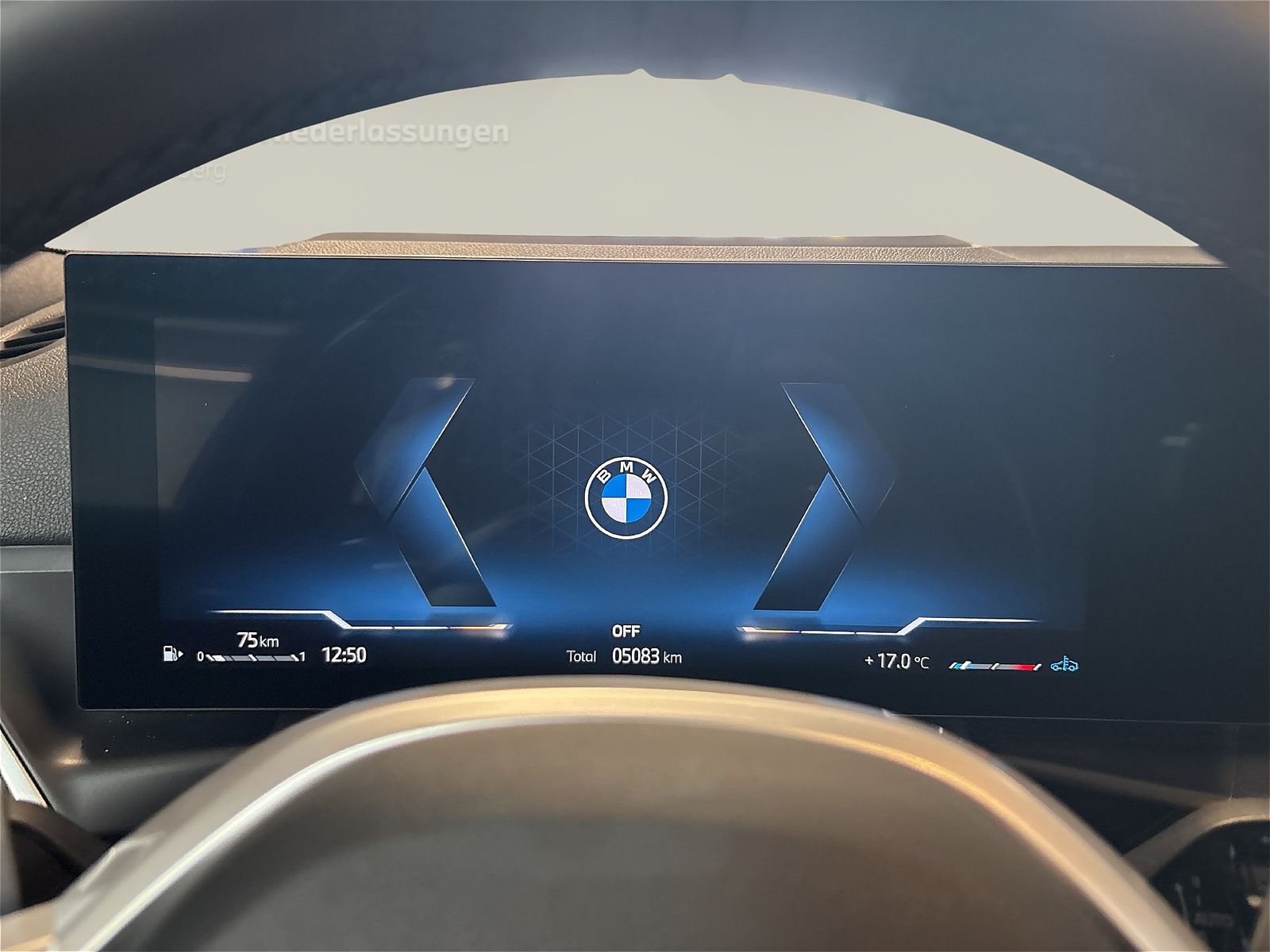 BMW 330 - Bild 12