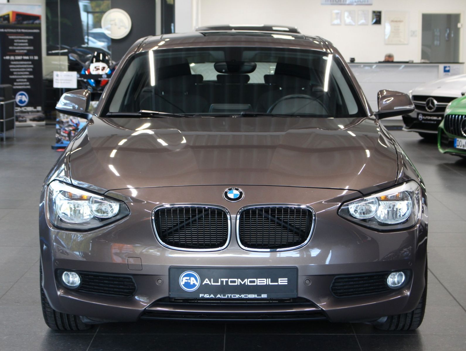 Fahrzeugabbildung BMW 116i Urban Line*2.Hand* 57600 km