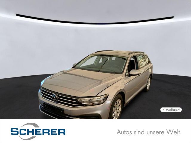 Volkswagen Passat Variant 1.5 TSI DSG NAVI RFK EPH SHZ