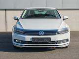 Volkswagen Passat 1.6 TDI DSG BMT Trendline Trendline - Volkswagen Passat: Trendline
