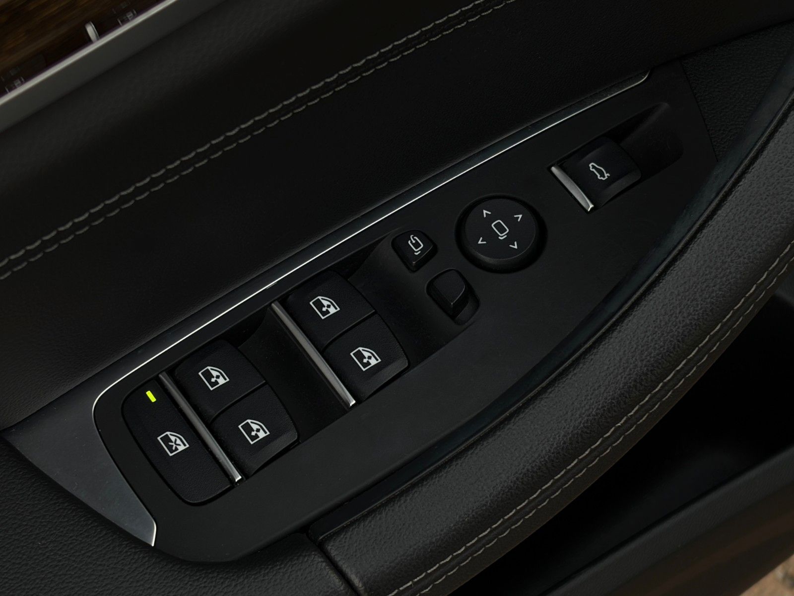 Fahrzeugabbildung BMW X3 xDrive 30i Luxury Line Pano Akustik Komf. HuD