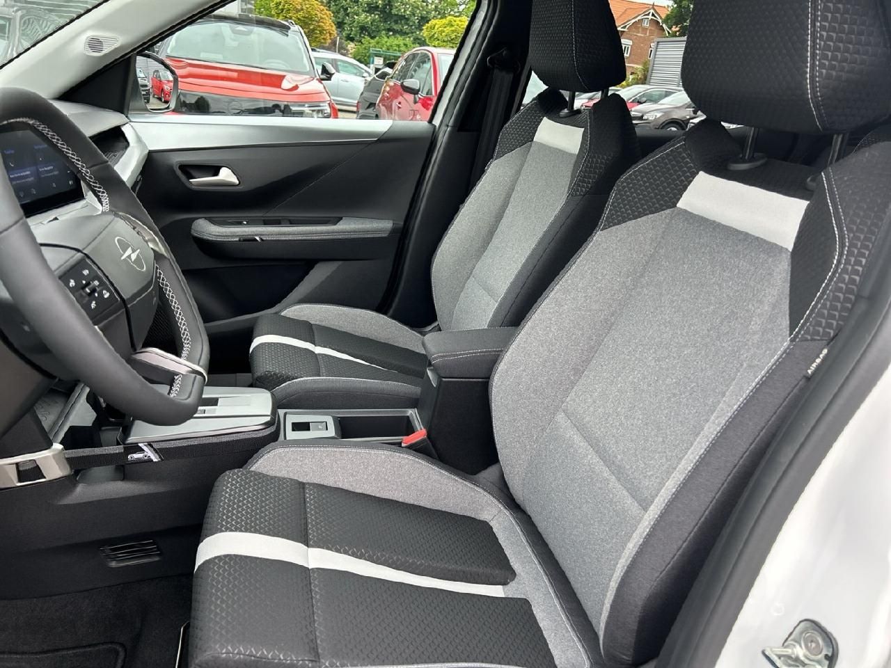 Fahrzeugabbildung Opel Frontera Ultimate 1.2 107 kW