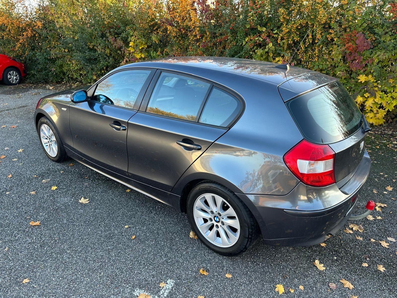 BMW 116, 2006