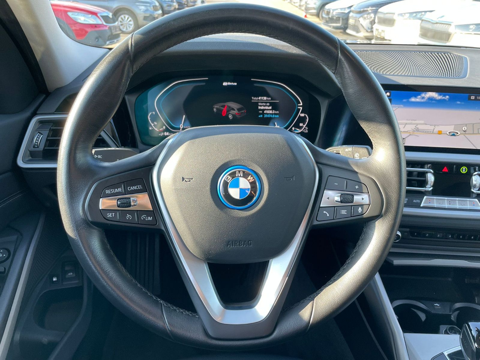 BMW 330e Touring Advantage HUD SHZ RFK AHK LiveCoPro foto 15