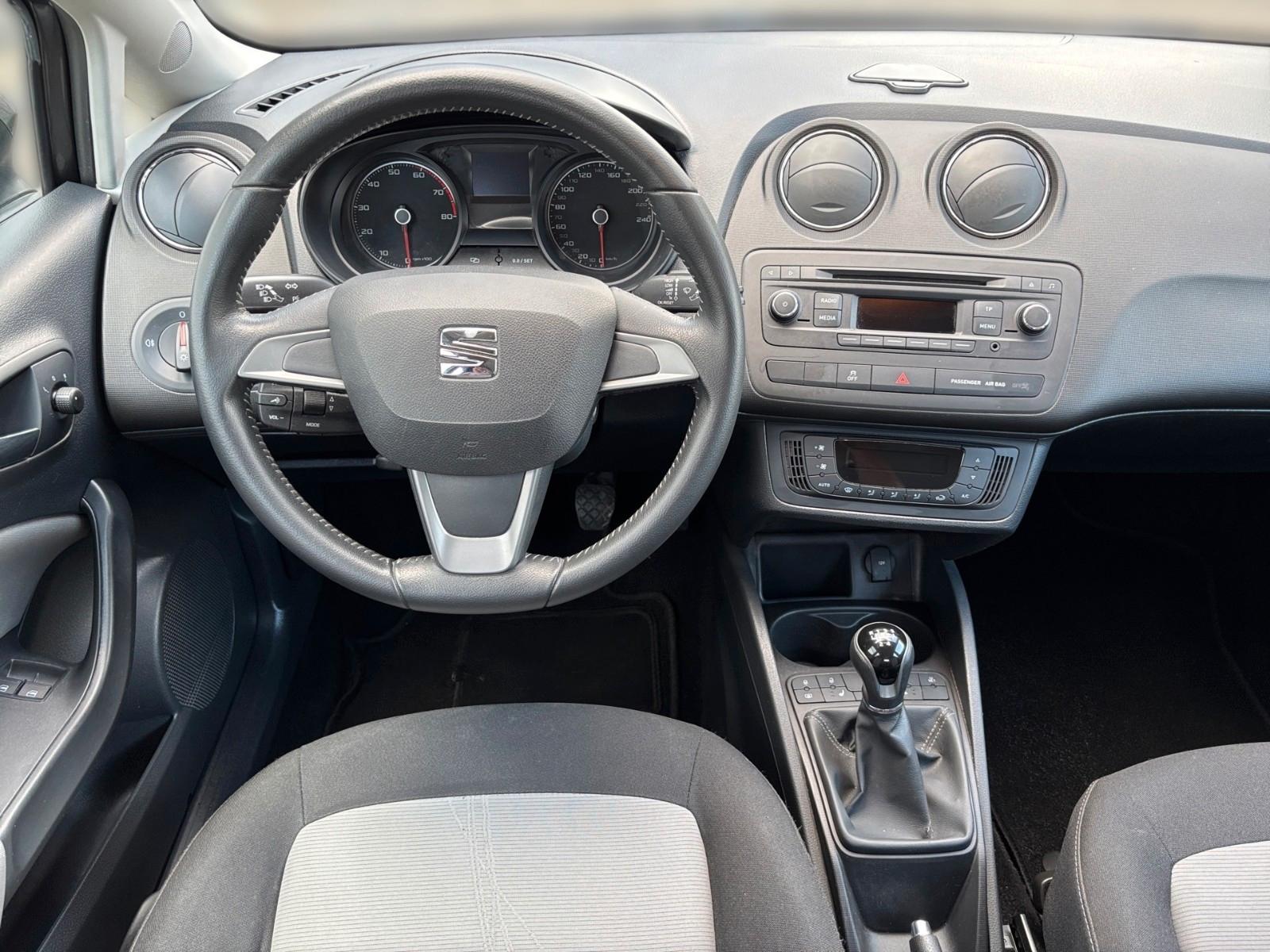 Seat Ibiza 2014 — фото 13