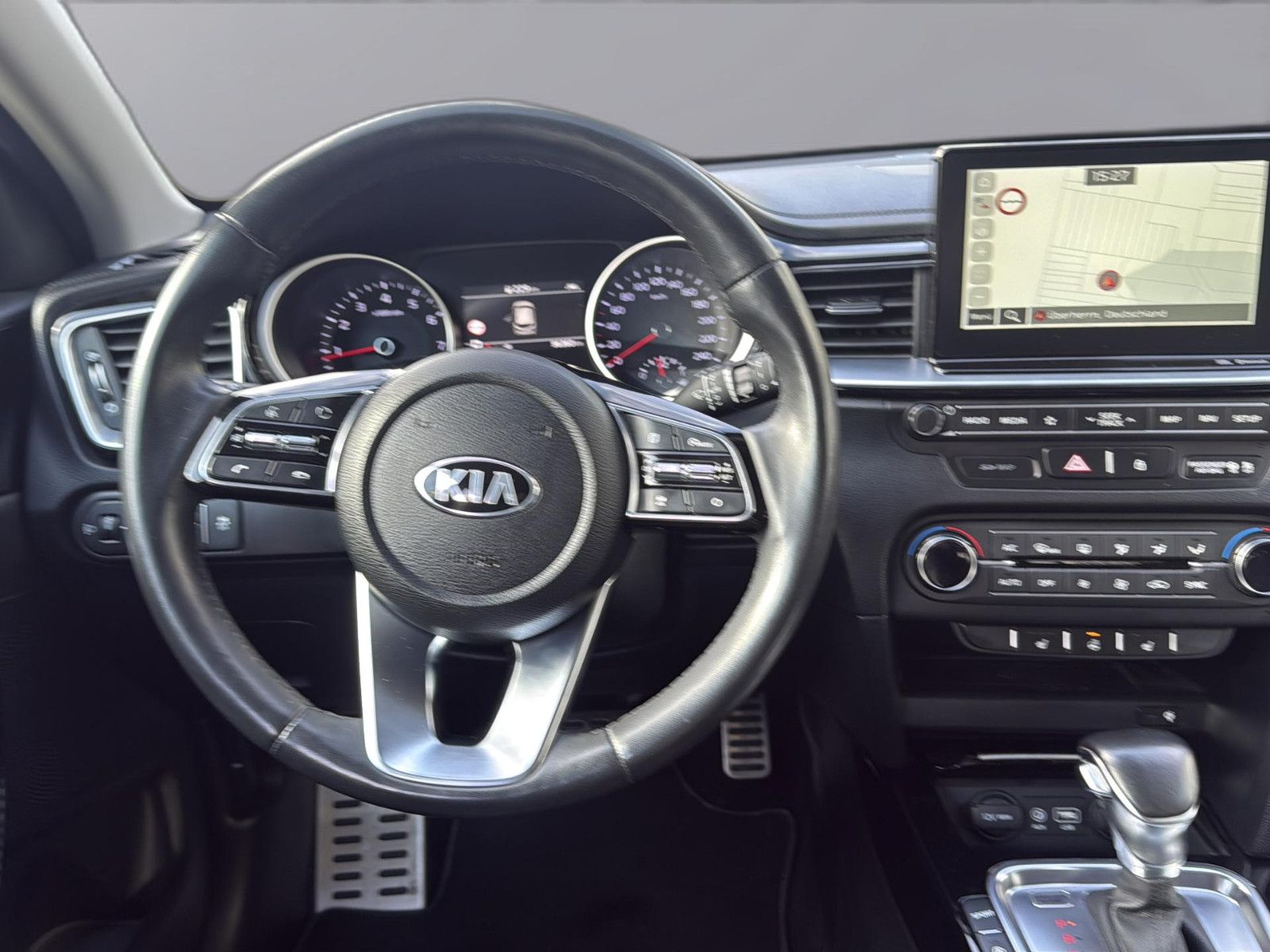 Fahrzeugabbildung Kia cee'd / Ceed 1.4 TGDi/ unfallfrei/AHK