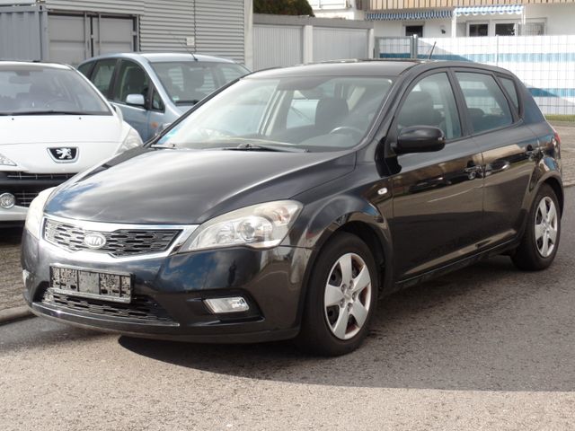 Kia cee'd / Ceed 1.4 90ps Viele Extras