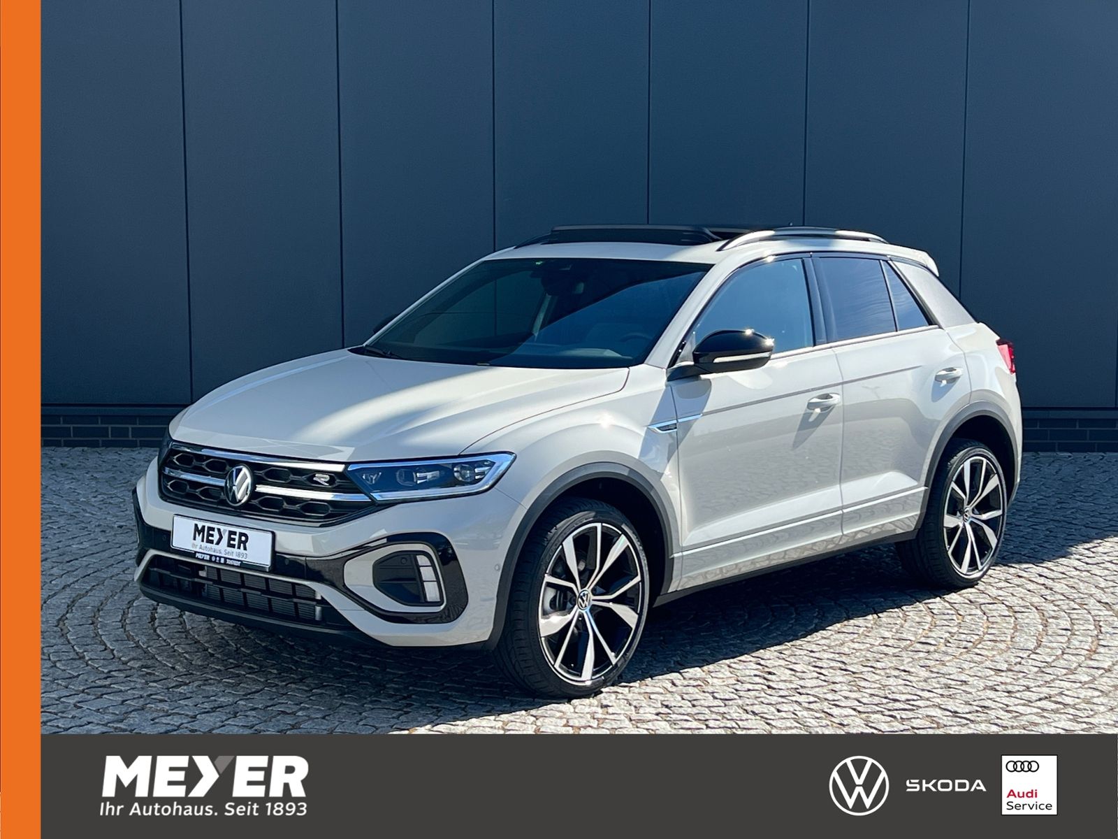 Fahrzeugabbildung Volkswagen T-Roc R-Line 1.5 TSI DSG *Black Style, AHK, Pano