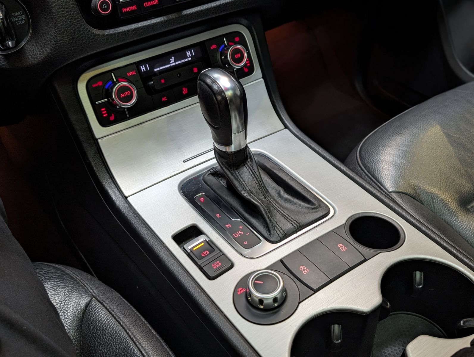 Fahrzeugabbildung Volkswagen Touareg 3.0 TDI BMT StandHzg. Cam Pano ACC AHK