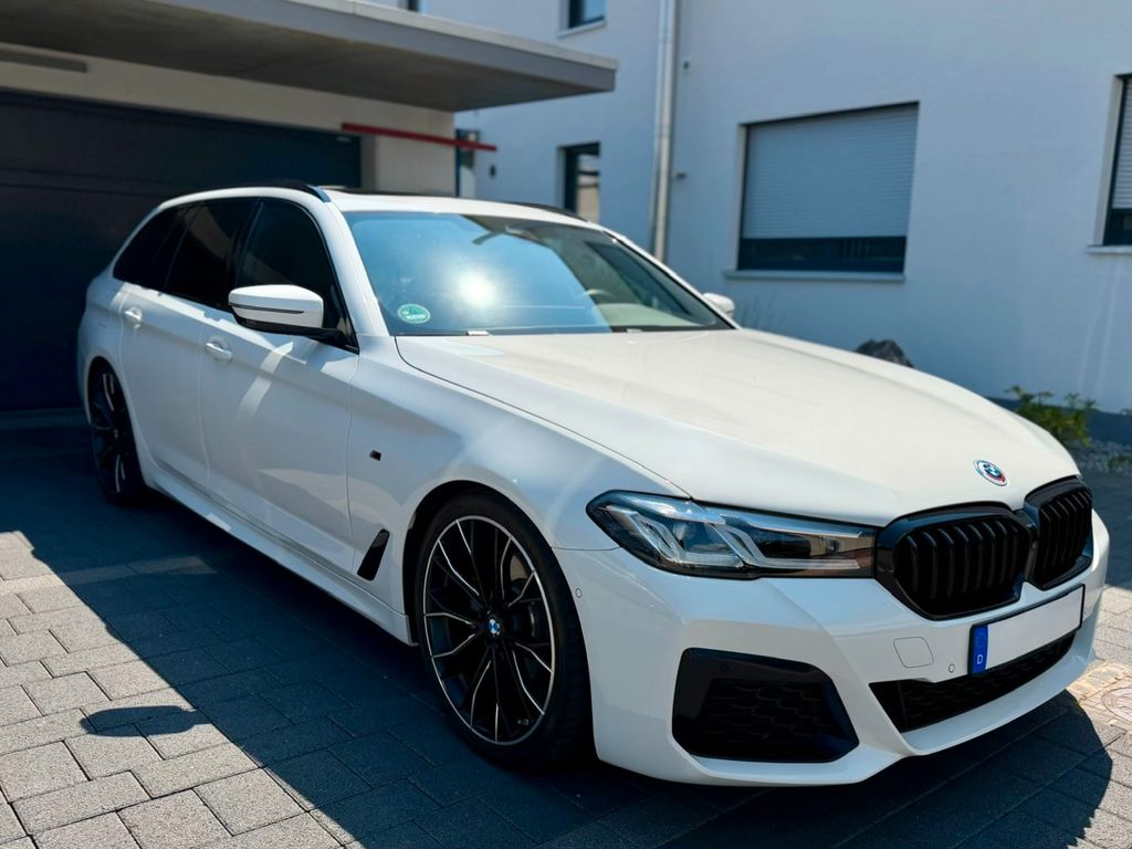 Image of BMW 520