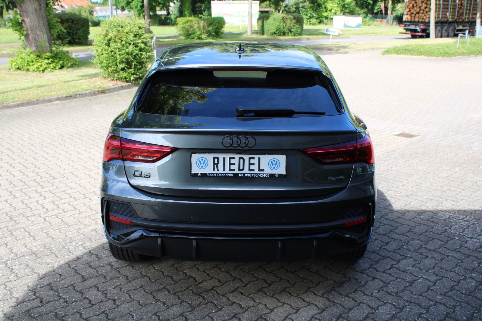 Audi Q3 Sportback 40 TFSI quattro S line foto 5