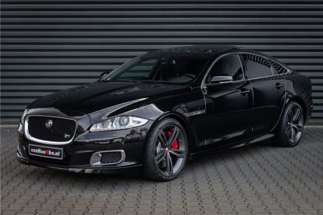 JAGUAR XJR
