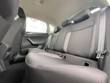 Volkswagen Taigo - 11