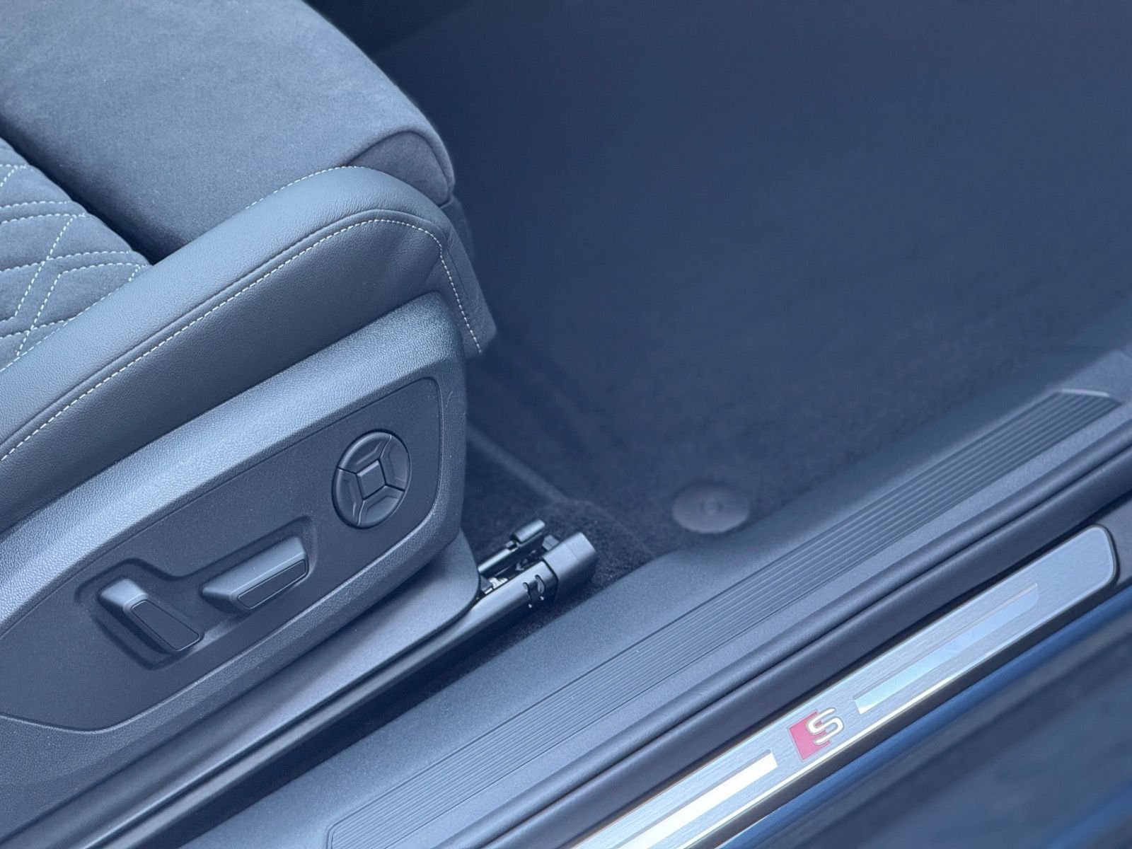 Audi Q4 e-tron - Bild 18