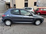Peugeot 206 Grand Filou Cool/ Sehr gepflegt/ Klima/ TÜV  - graue Peugeot 206
