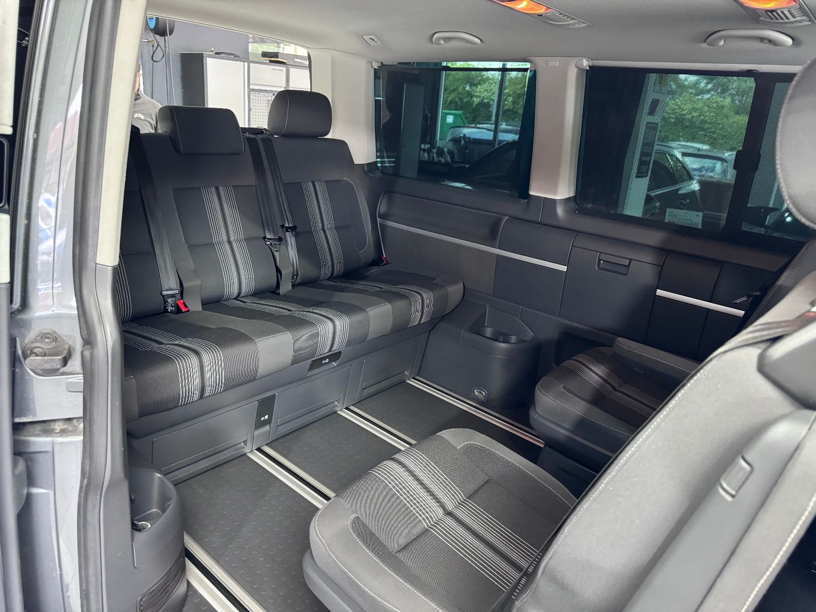 Fahrzeugabbildung Volkswagen T5 Multivan Comfortline 4Motion*XENON*NAVI*AHK*