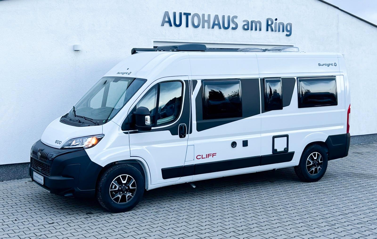 Sunlight Cliff600 Markise Fahrradtr. Multimedia SAT/TV!