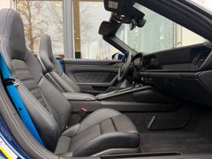 PORSCHE 992 Carrera GTS Cabriolet / INNODRIVE / 360° PORSCHE 992 Carrera GTS Cabriolet / INNODRIVE / 360°