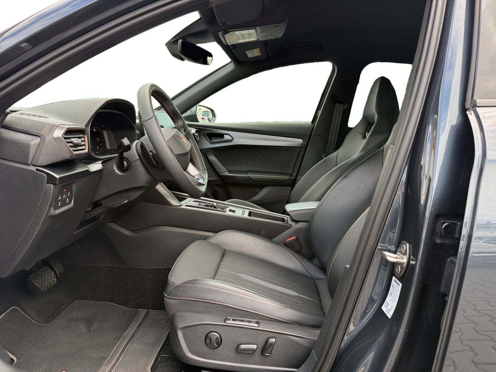 Fahrzeugabbildung CUPRA Formentor 2,0 TDI 4Drive DSG ACC RFK MEMORY