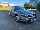 Mercedes-Benz 200  GLA 