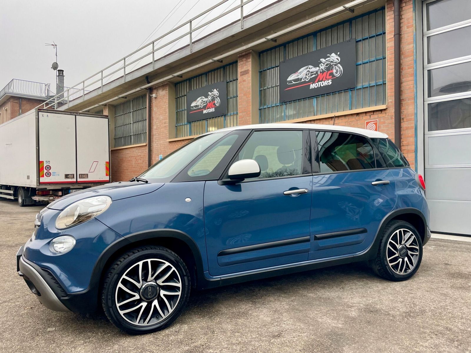 FIAT 500L Cross