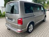 Volkswagen T6 Multivan Generation Six - VW T6 Multivan in Kiel