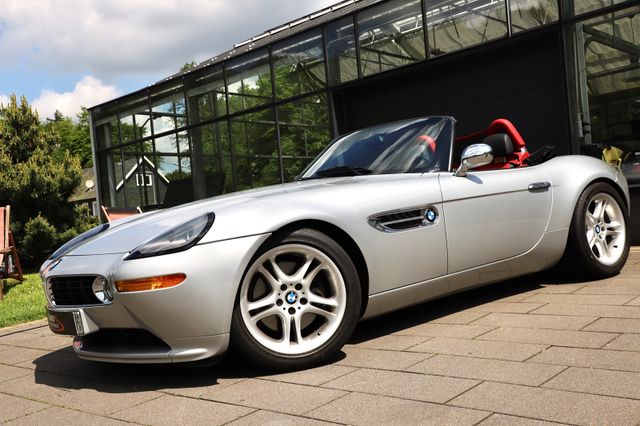 BMW Z8  Roadster 1. HAND Dt. Fahrzeug unfallfrei