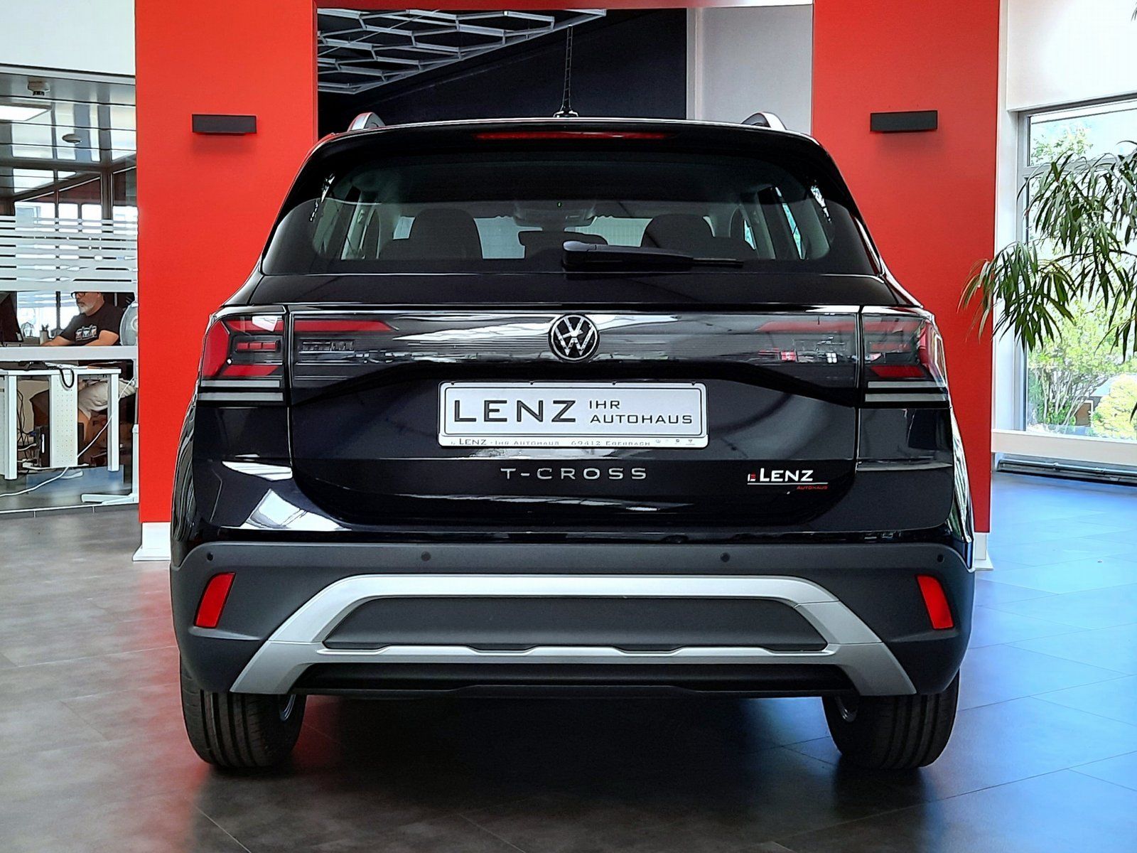 Fahrzeugabbildung Volkswagen T-Cross Life TSI *LED*PDC*ACC*Sitzhzg*App-Conn*