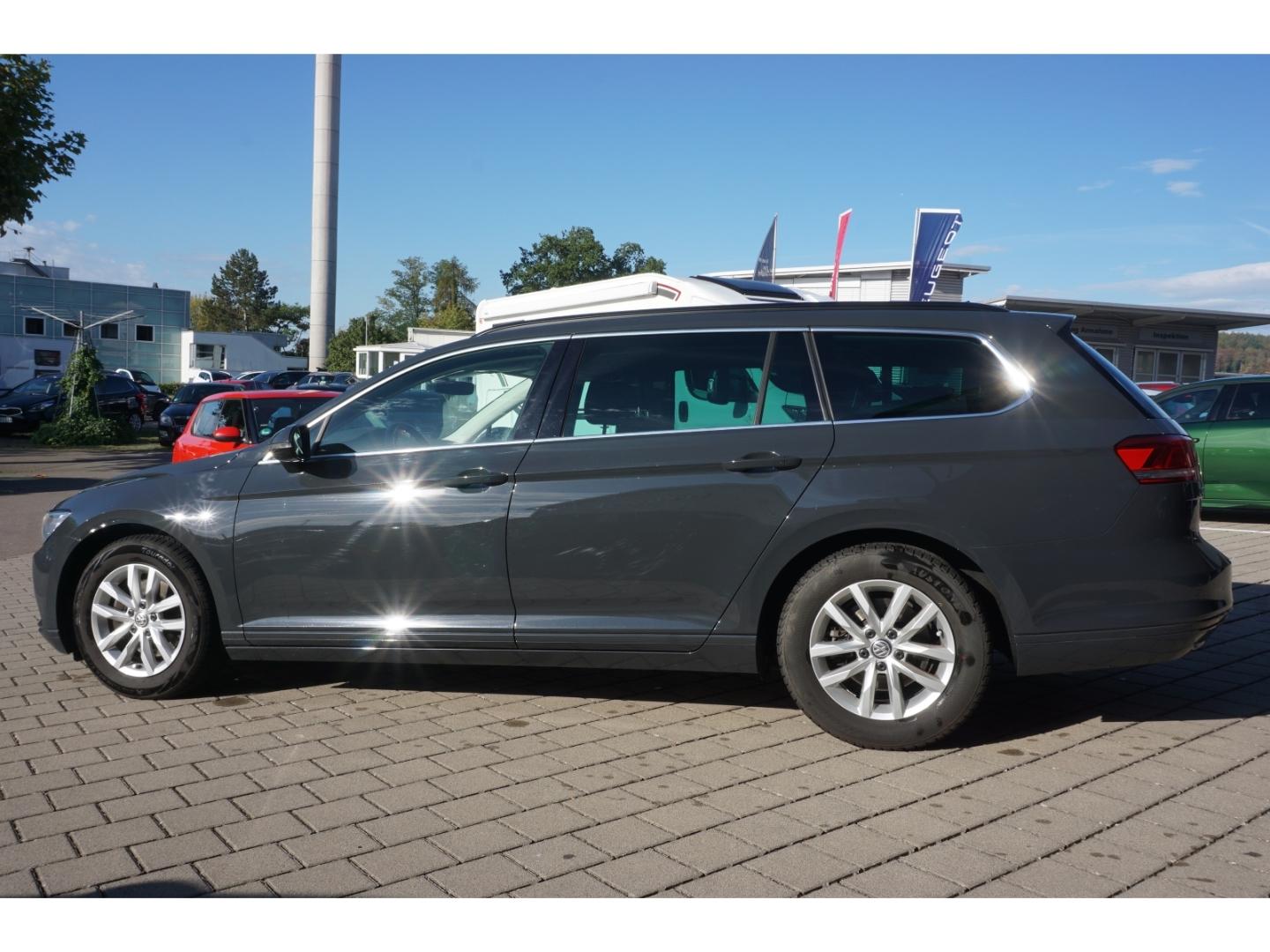 Volkswagen Passat Variant 2.0 TDI Comfortline DSG ACC Navi