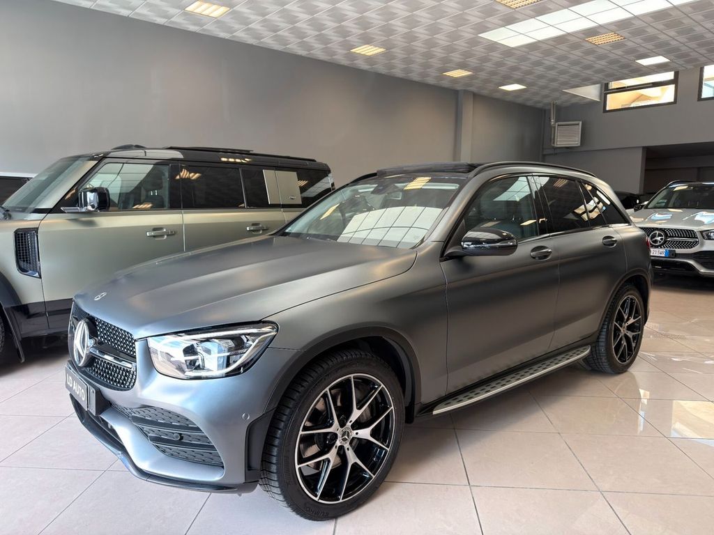 Image of Mercedes-Benz GLC 220
