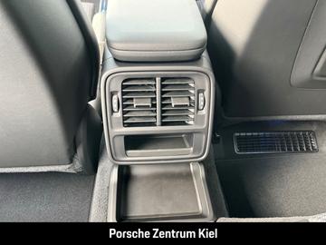 صورة مصغرة 40 لـ 2026 Porsche TAYCAN