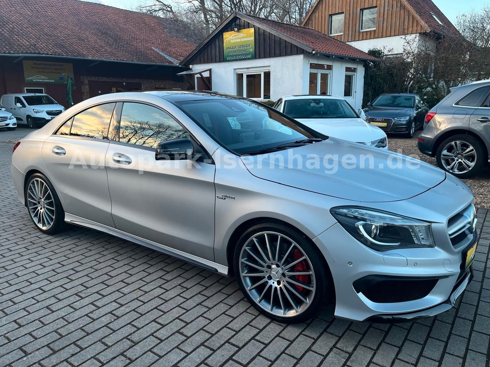 MERCEDES-BENZ CLA 45 AMG Edition 1 DCT 4MATIC*Pano*Matt*Harman