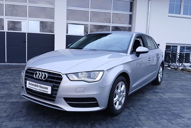 Audi A3 1.4 TFSI, NAVI, SHZ, PDC, ALU, AHK, 2.Hand