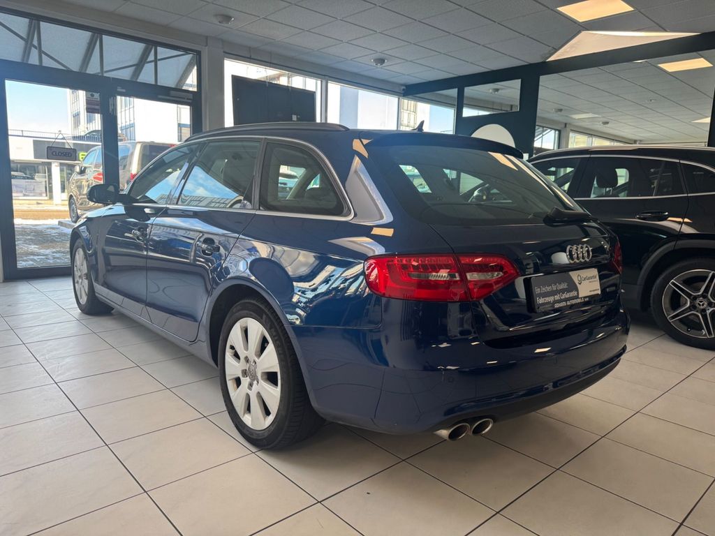 AUDI A4 Avant Ambiente quattro/Vollleder/Xenon/Pano! AUDI A4 Avant Ambiente quattro/Vollleder/Xenon/Pano!