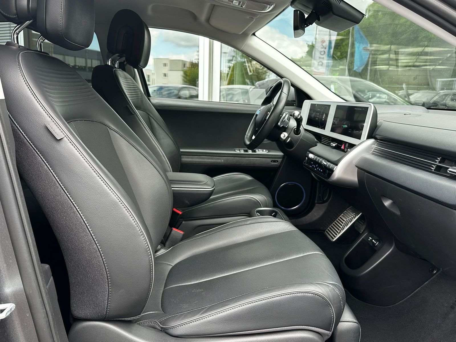 Fahrzeugabbildung Hyundai Ioniq 5 Uniq 4WD WERKSGA+MEMO+HEAD+BOSE+ACC+360°