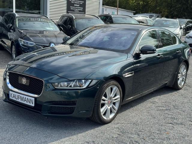 Jaguar XE Portfolio 20t Jaguar Navi Leder Bi-Xenon Lenk