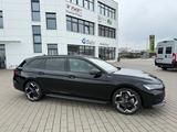 Skoda Superb 2.0 TDI 4x4 Sportline Combi+STH+AHK+PANO