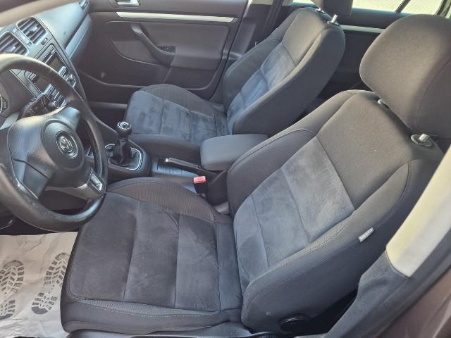 Volkswagen Golf 2010 — photo 18