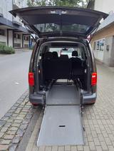 Volkswagen Caddy 1,0TSI 62kW Trendline behindertengerecht - Volkswagen Caddy: Van, 1.6