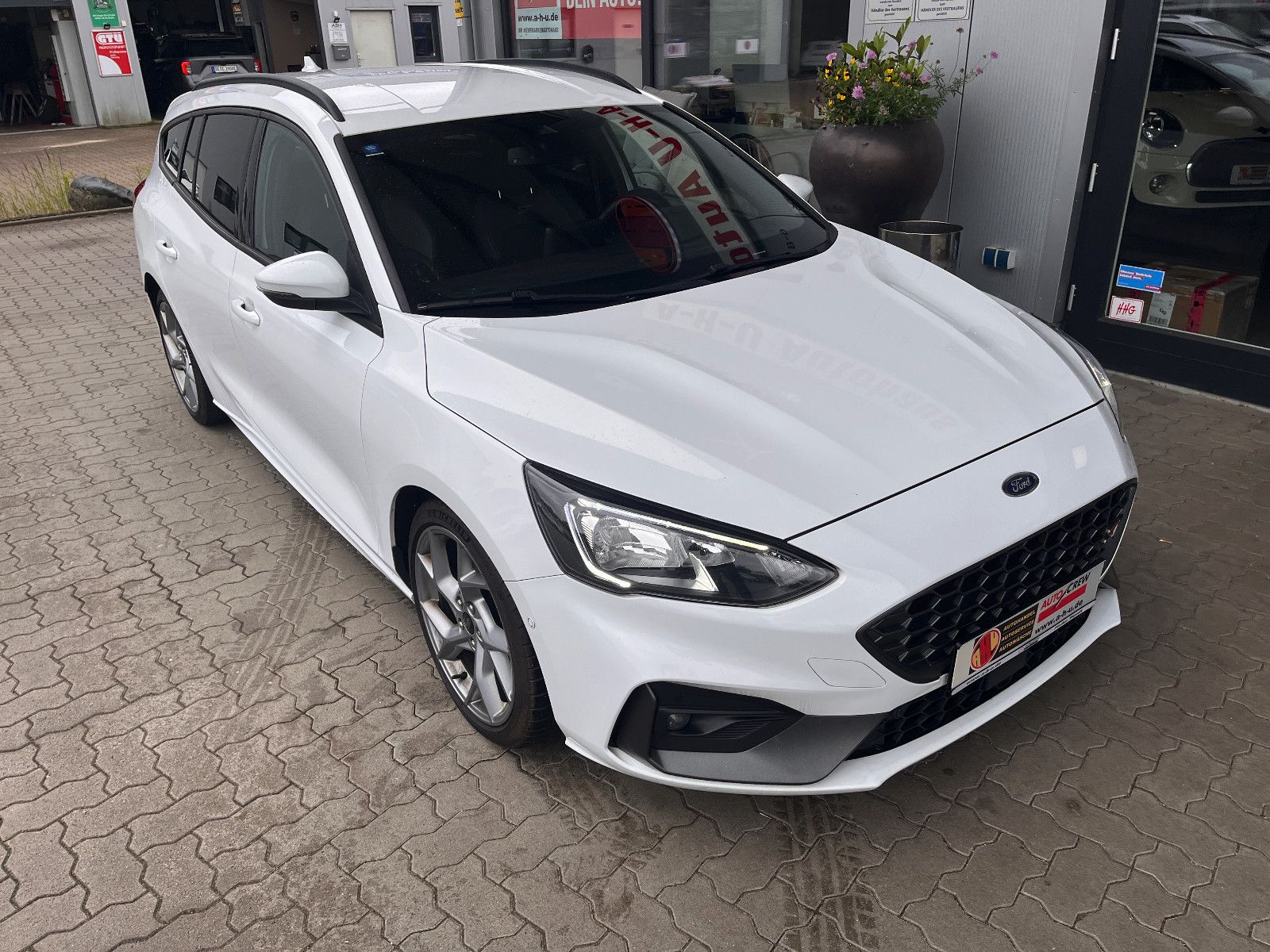 Fahrzeugabbildung Ford Focus Turnier ST