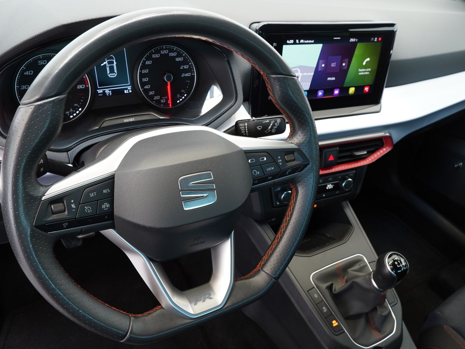 Fahrzeugabbildung SEAT Ibiza 1.0 TSI FR Beats LED/NAVI/CARPLAY/ACC/CAM