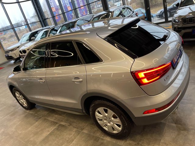Audi Q3 design quattro *BI-XENON*PDC*NAVI*SHZ*MFL*LED