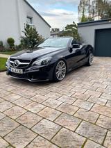 Mercedes-Benz Mercedes E200 Cabriolet *AMG-Line* - : Roadster, Mercedes AMG