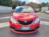 Lancia Ypsilon 1.2 69 CV 5 porte Elefantino 80.0 - rote Lancia Ypsilon