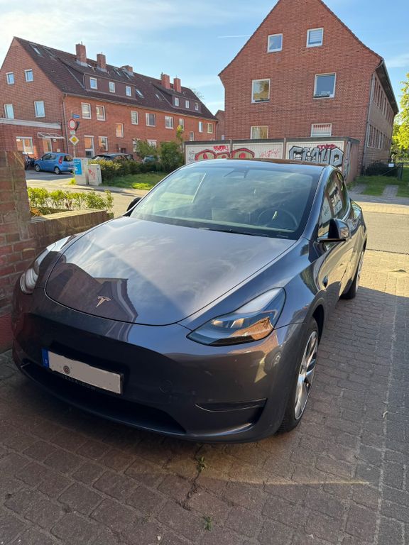 Image of Tesla Model Y