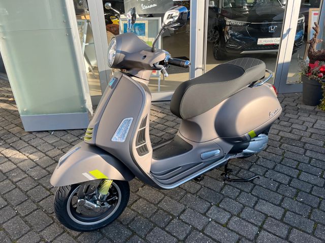 Vespa GTS 300 E5 ABS Supertech